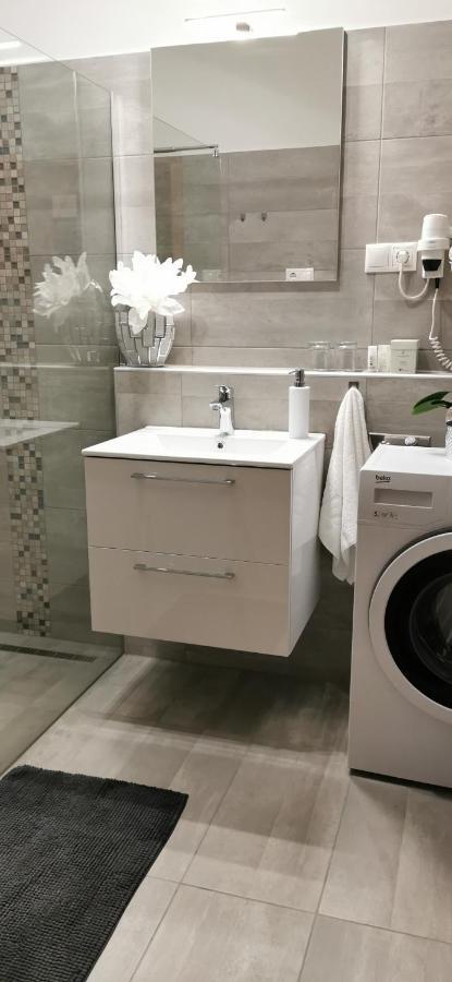 Bük Hanna Apartman מראה חיצוני תמונה
