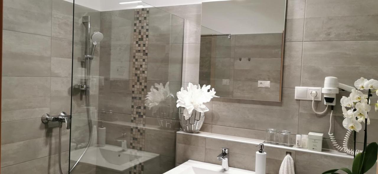 Bük Hanna Apartman מראה חיצוני תמונה